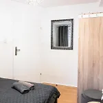 Clicktheflat Constitution Square Warszawa