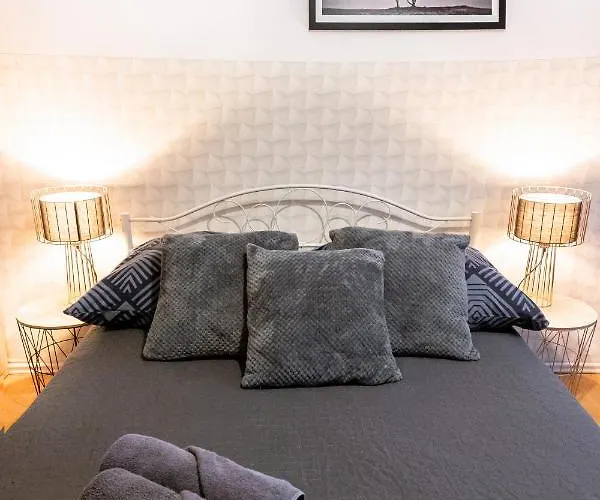 Clicktheflat Constitution Square Appartement Varsovie