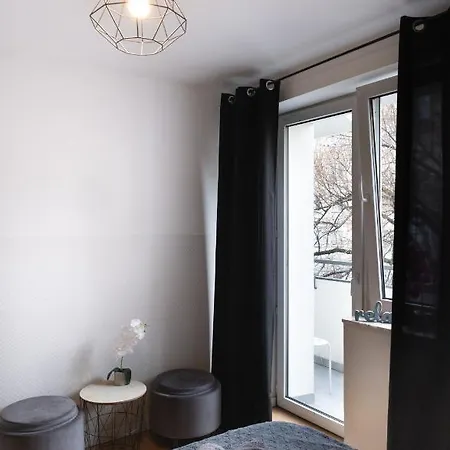 דירה Clicktheflat Constitution Square ורשה